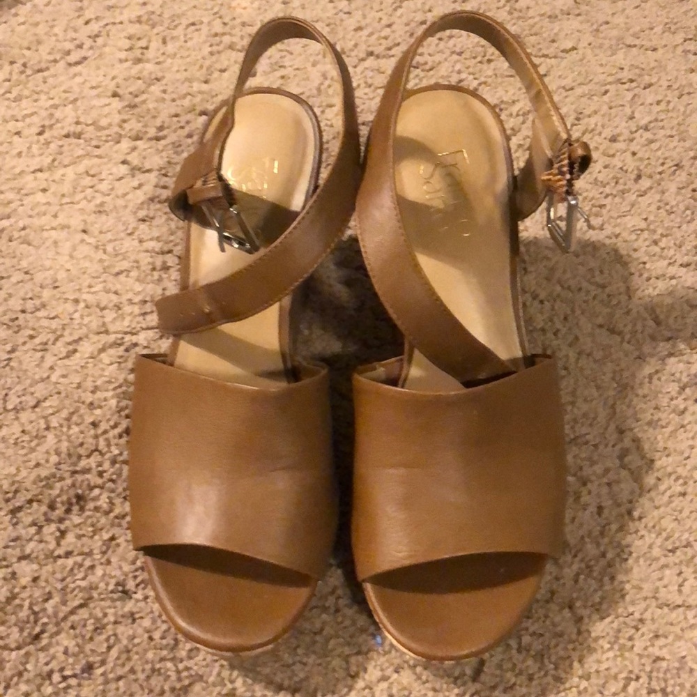 Franco Sarto size 8 wedges